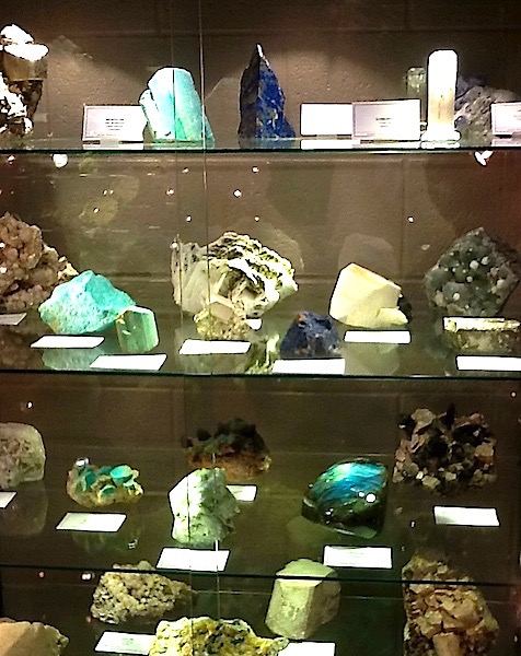 JMU Mineral Museum & Geology Lab, January 2013