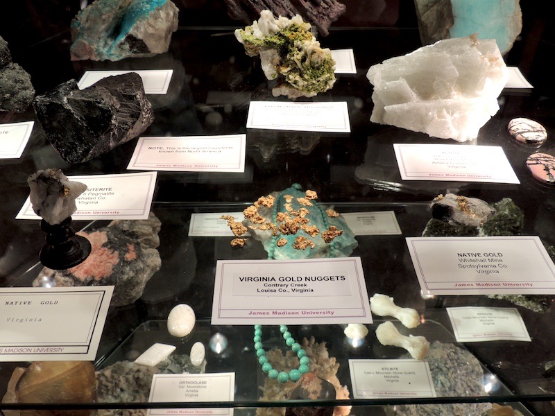 JMU Mineral Museum & Geology Lab, January 2013<br />[Contributed by & used with permission of Mary Loose DeViney]