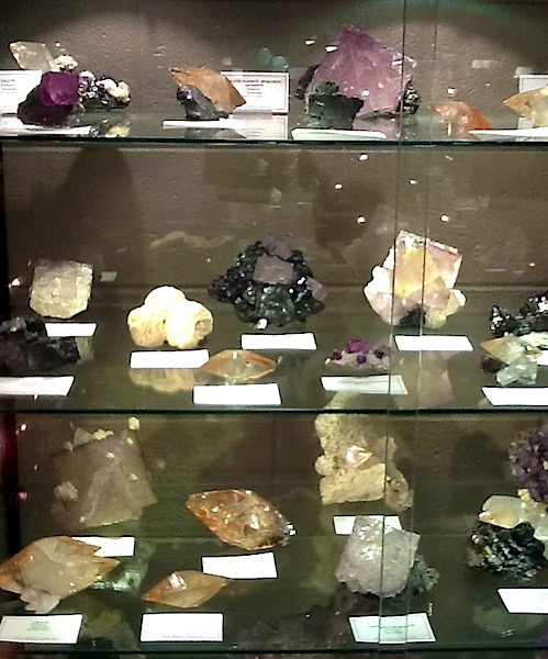 JMU Mineral Museum & Geology Lab, January 2013