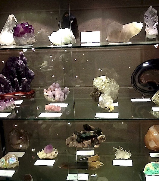 JMU Mineral Museum & Geology Lab, January 2013