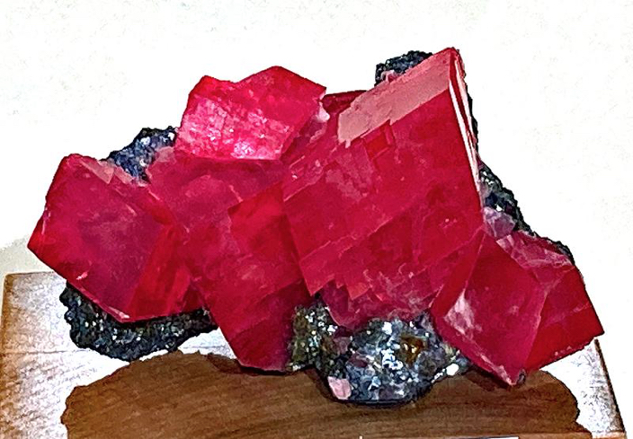 Rhodochrosite Sweet Home